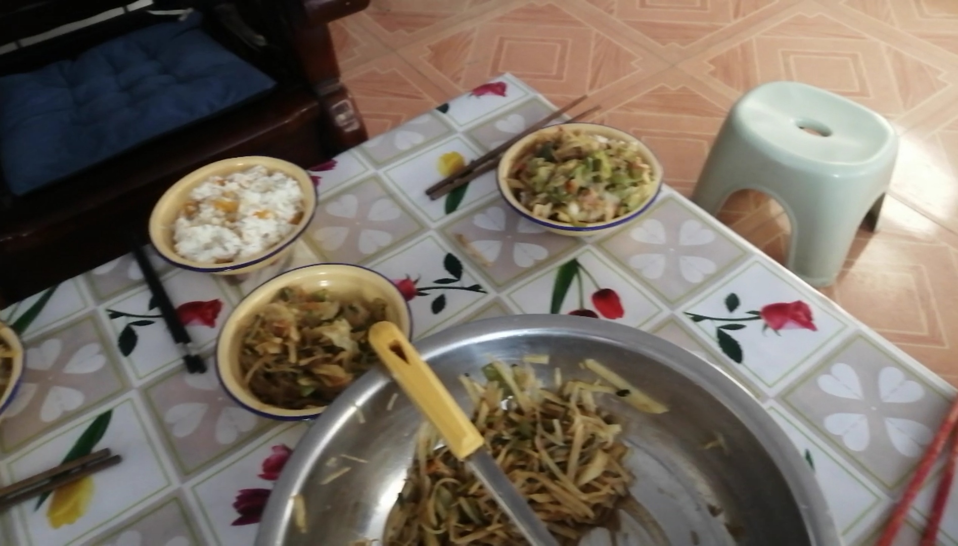 反传销联合会唐山传销成功找到运城被骗传销的男孩